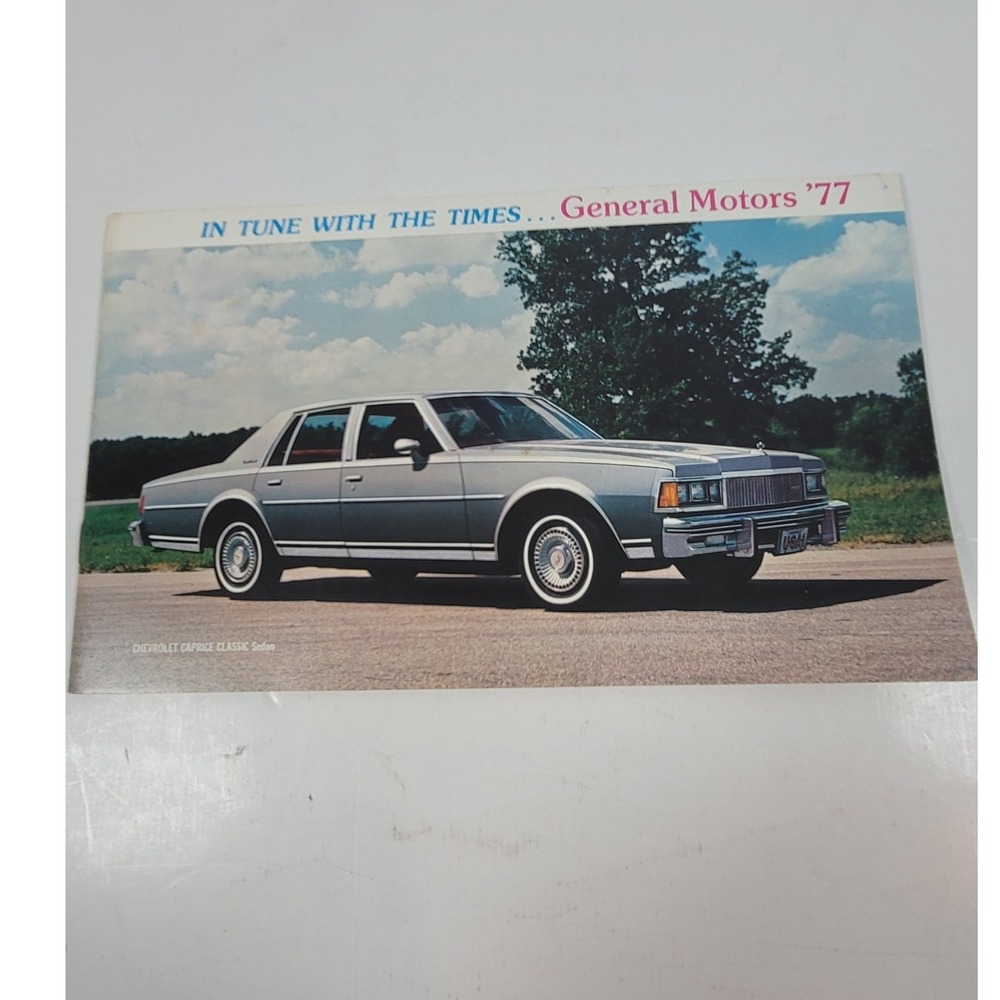 Vintage 1977 General Motors GM Chevrolet Caprice Cadillac Fleetwood Brochure